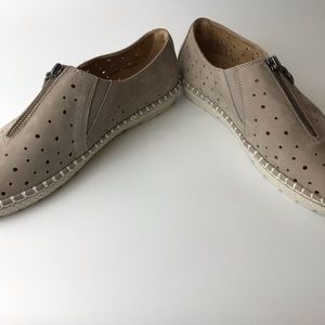 earth shoes callisto